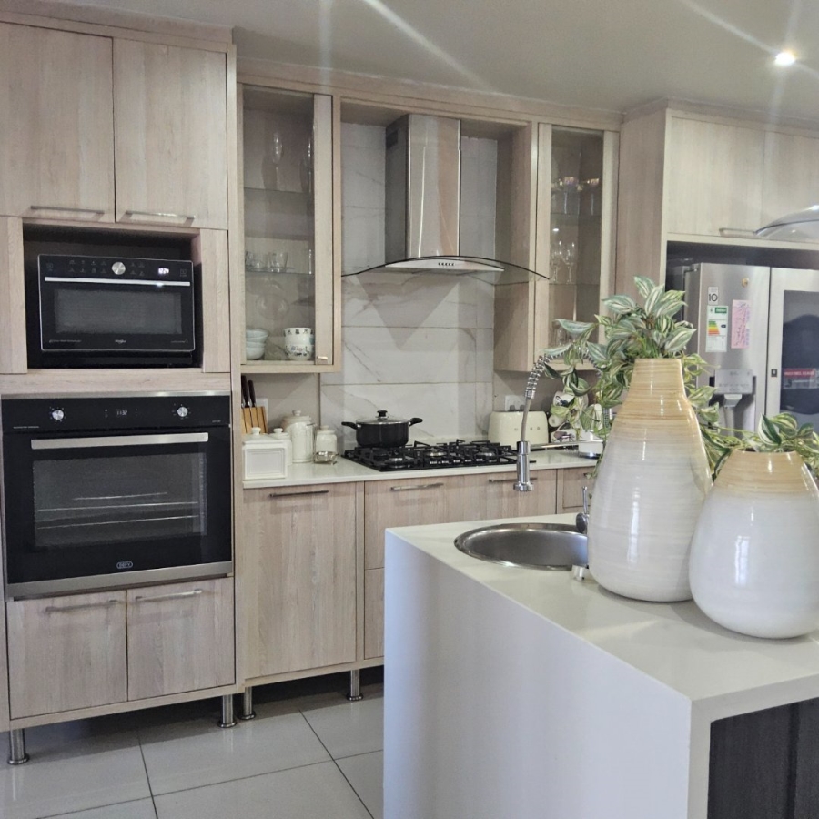 4 Bedroom Property for Sale in Wild Olive Estate Free State